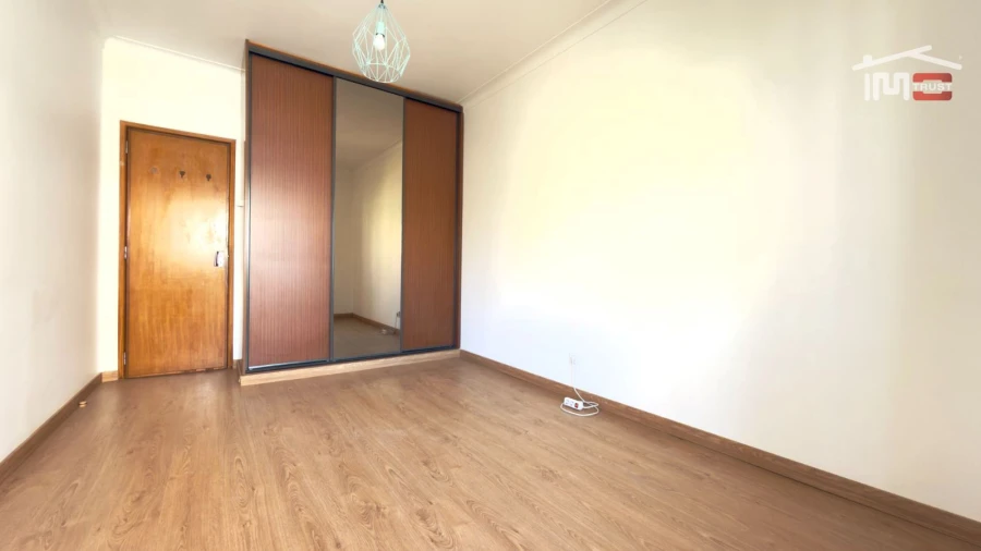 Apartamento T3 para Venda em Laranjeiro e Feijó Foto 19