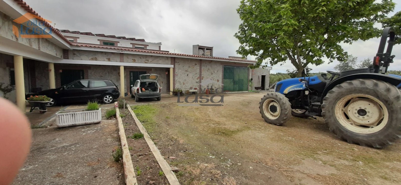 Moradia T6 para Venda em Passos Foto 20