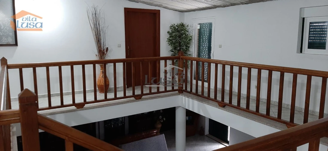 Moradia T6 para Venda em Passos Foto 12