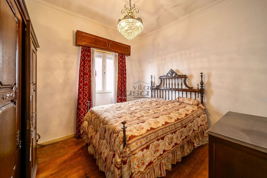 Moradia T4 para Venda em Oliveira do Douro Foto 20