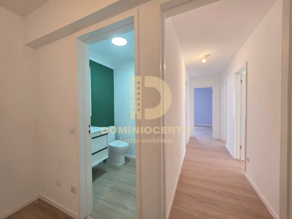 Apartamento T3 para Venda em Baguim do Monte (Rio Tinto) Foto 2