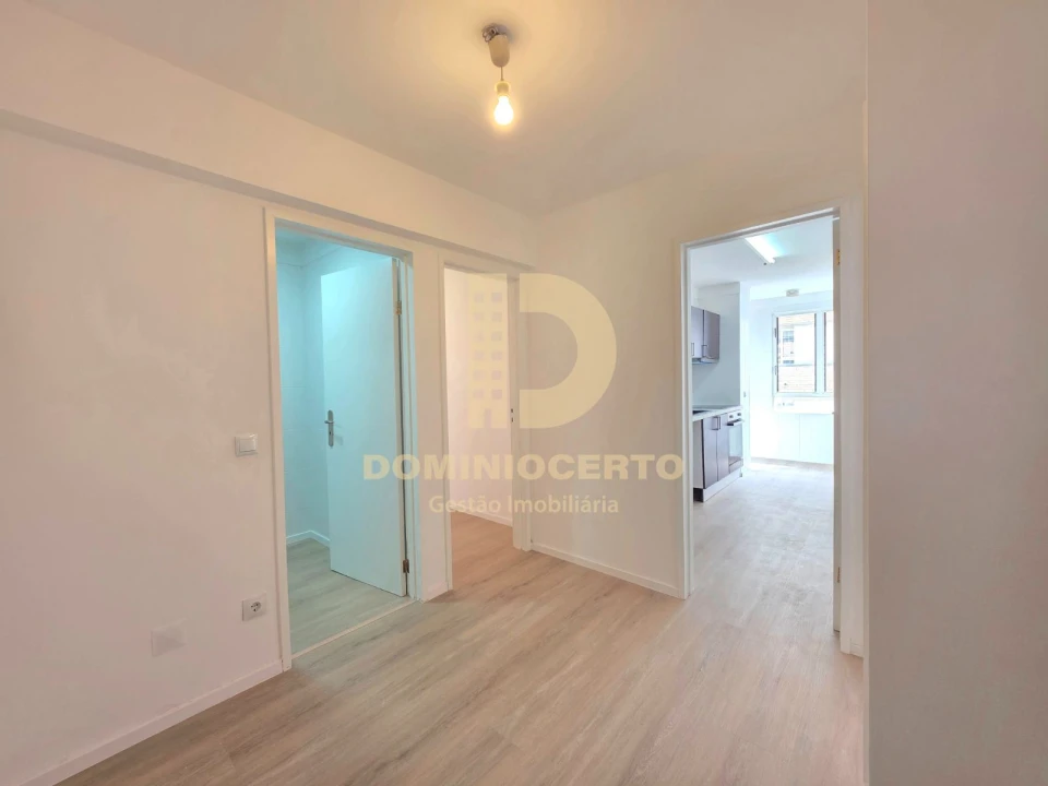 Apartamento T3 para Venda em Baguim do Monte (Rio Tinto) Foto 3