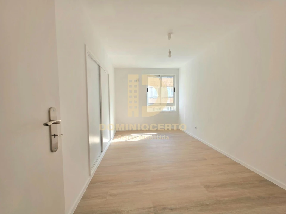 Apartamento T3 para Venda em Baguim do Monte (Rio Tinto) Foto 13