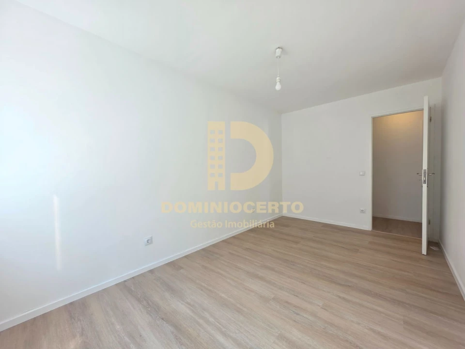 Apartamento T3 para Venda em Baguim do Monte (Rio Tinto) Foto 15