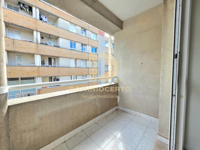 Apartamento T3 para Venda em Baguim do Monte (Rio Tinto) Foto 24