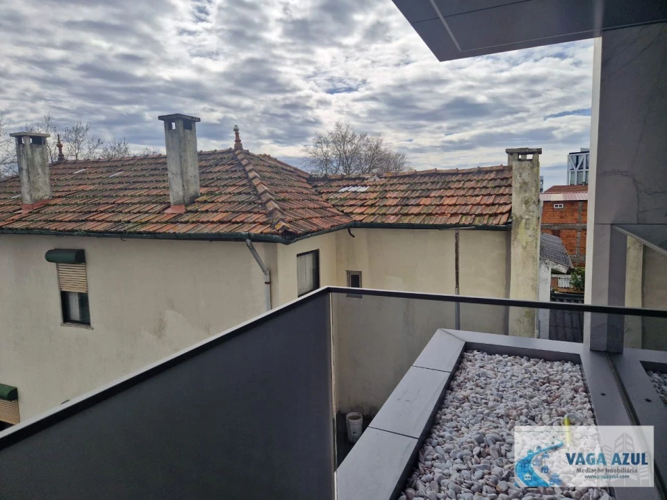 Apartamento T1 para Arrendamento em São Mamede de Infesta e Senhora da Hora Foto 10