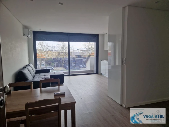 Apartamento T1 para Arrendamento em São Mamede de Infesta e Senhora da Hora Foto 8