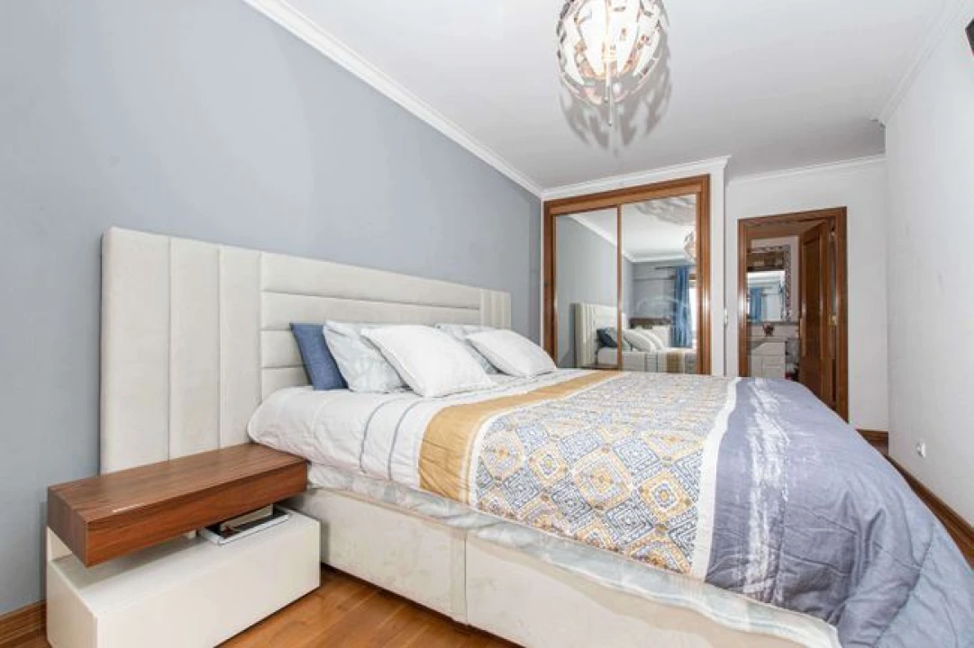 Apartamento T3 para Venda em Queluz e Belas Foto 8