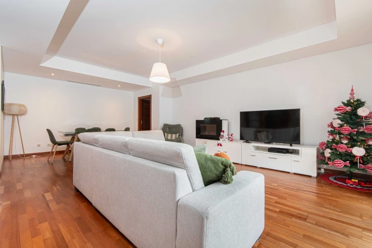 Apartamento T2 para Arrendamento em Odivelas Foto 27