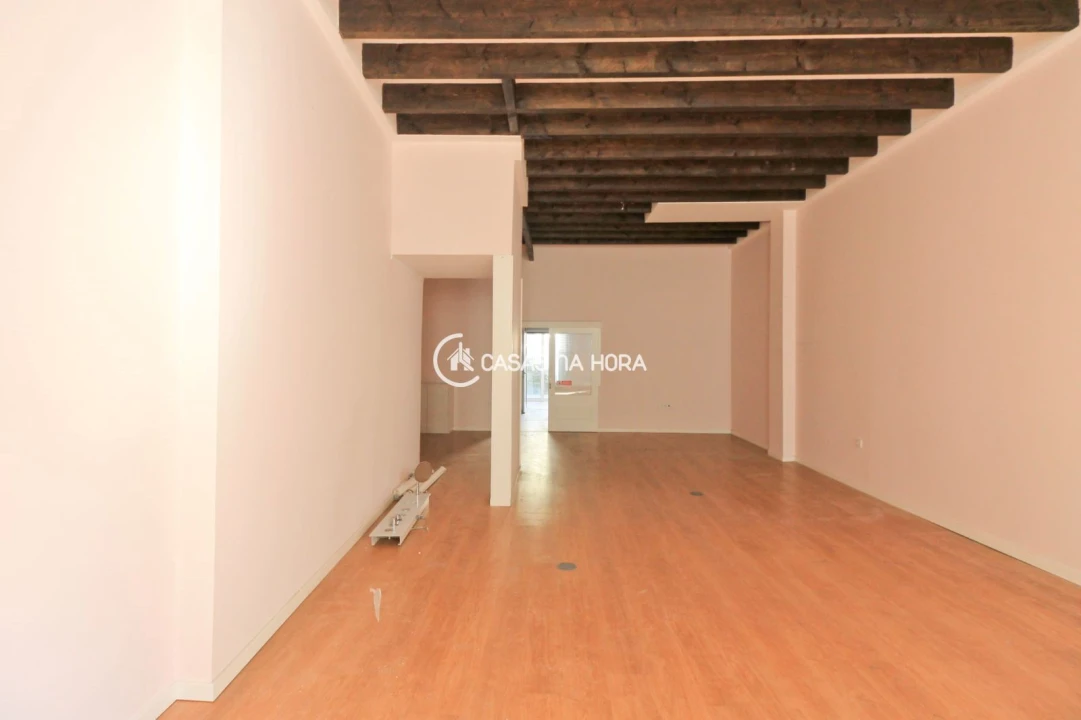 Loja para Arrendamento em Matosinhos e Leça da Palmeira Foto 2