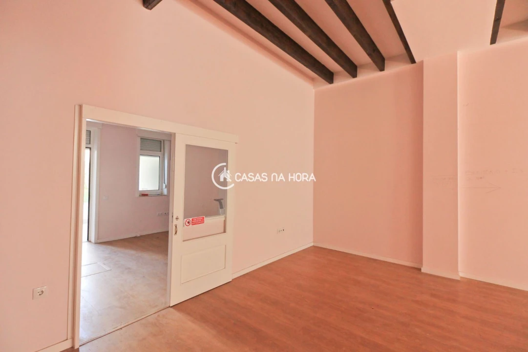 Loja para Arrendamento em Matosinhos e Leça da Palmeira Foto 10