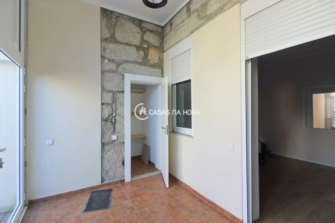 Loja para Arrendamento em Matosinhos e Leça da Palmeira Foto 11