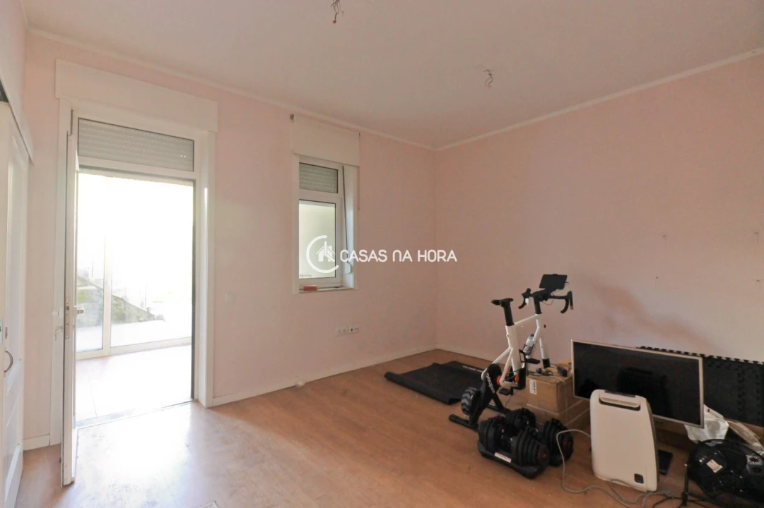 Loja para Arrendamento em Matosinhos e Leça da Palmeira Foto 12