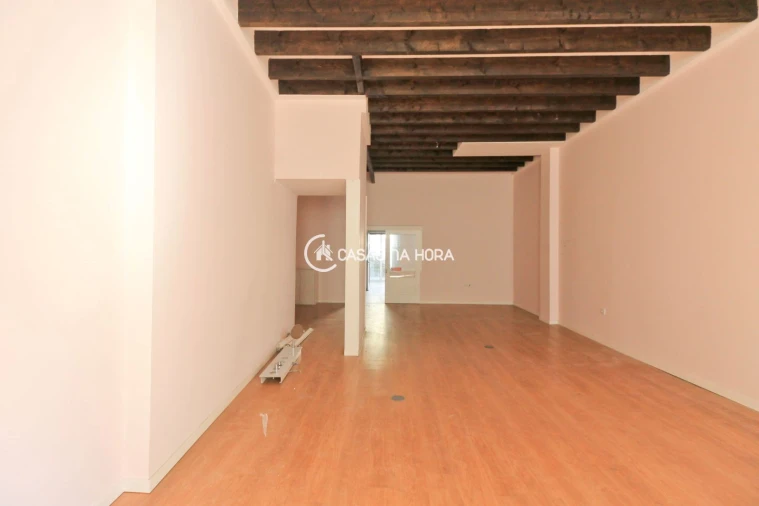Loja para Arrendamento em Matosinhos e Leça da Palmeira Foto 2