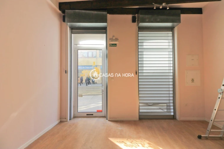 Loja para Arrendamento em Matosinhos e Leça da Palmeira Foto 4