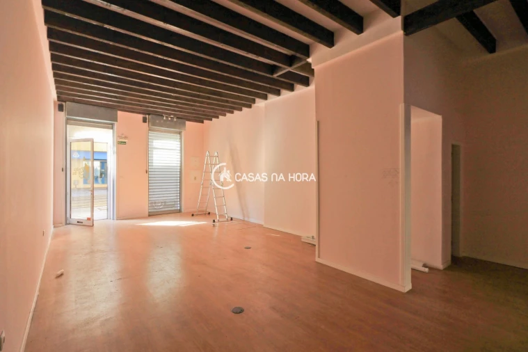 Loja para Arrendamento em Matosinhos e Leça da Palmeira Foto 9