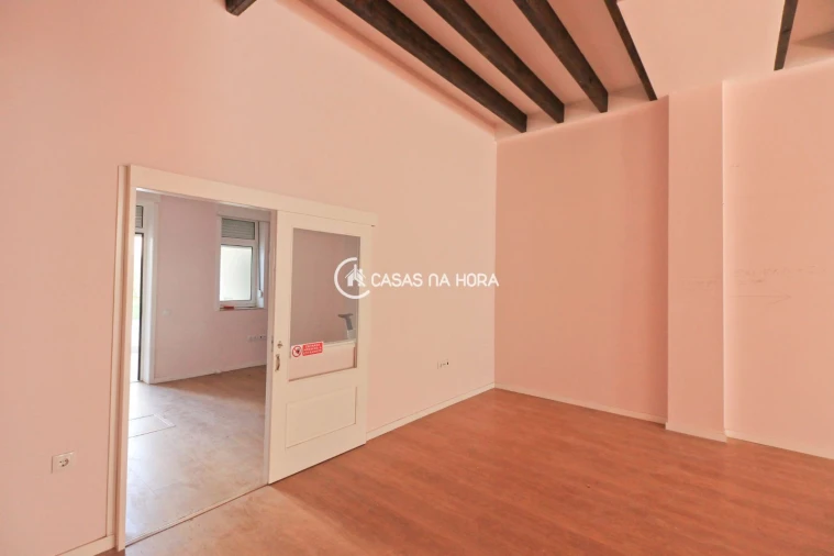 Loja para Arrendamento em Matosinhos e Leça da Palmeira Foto 10