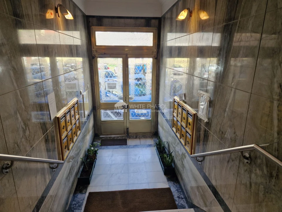 Apartamento T1 para Venda em Águas Livres Foto 17