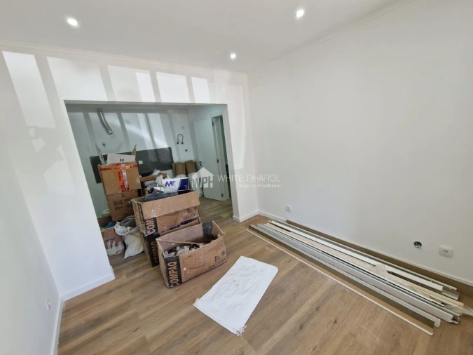 Apartamento T1 para Venda em Águas Livres Foto 9