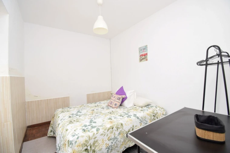 Quinta T2 para Venda em Colares Foto 3