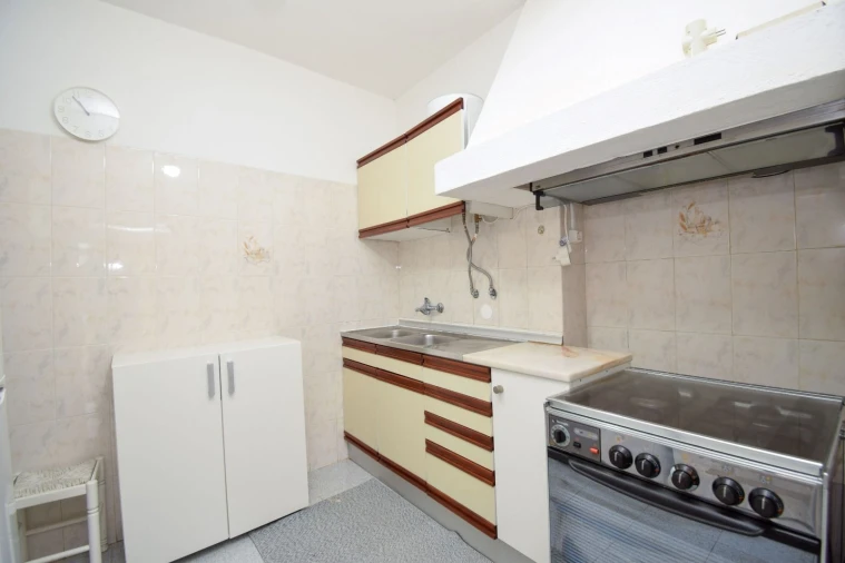 Quinta T2 para Venda em Colares Foto 18