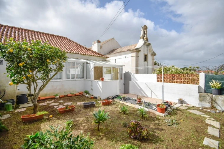 Quinta T2 para Venda em Colares Foto 27