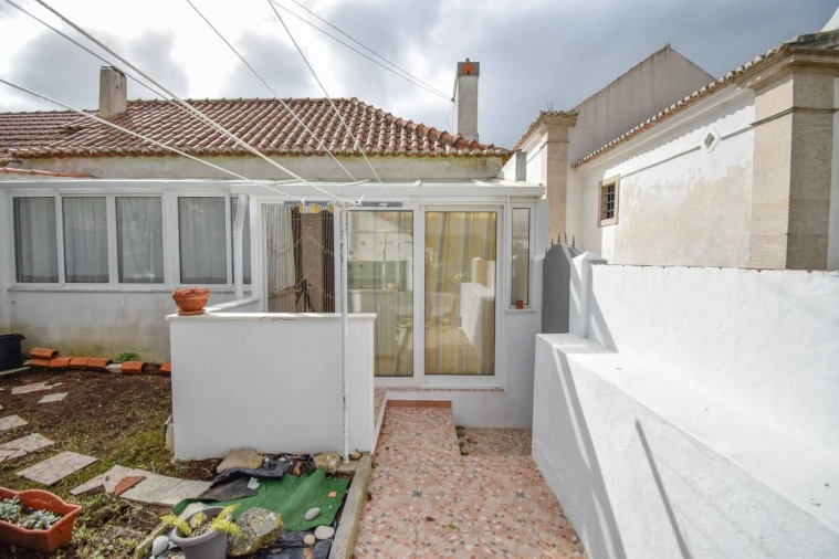 Quinta T2 para Venda em Colares Foto 28