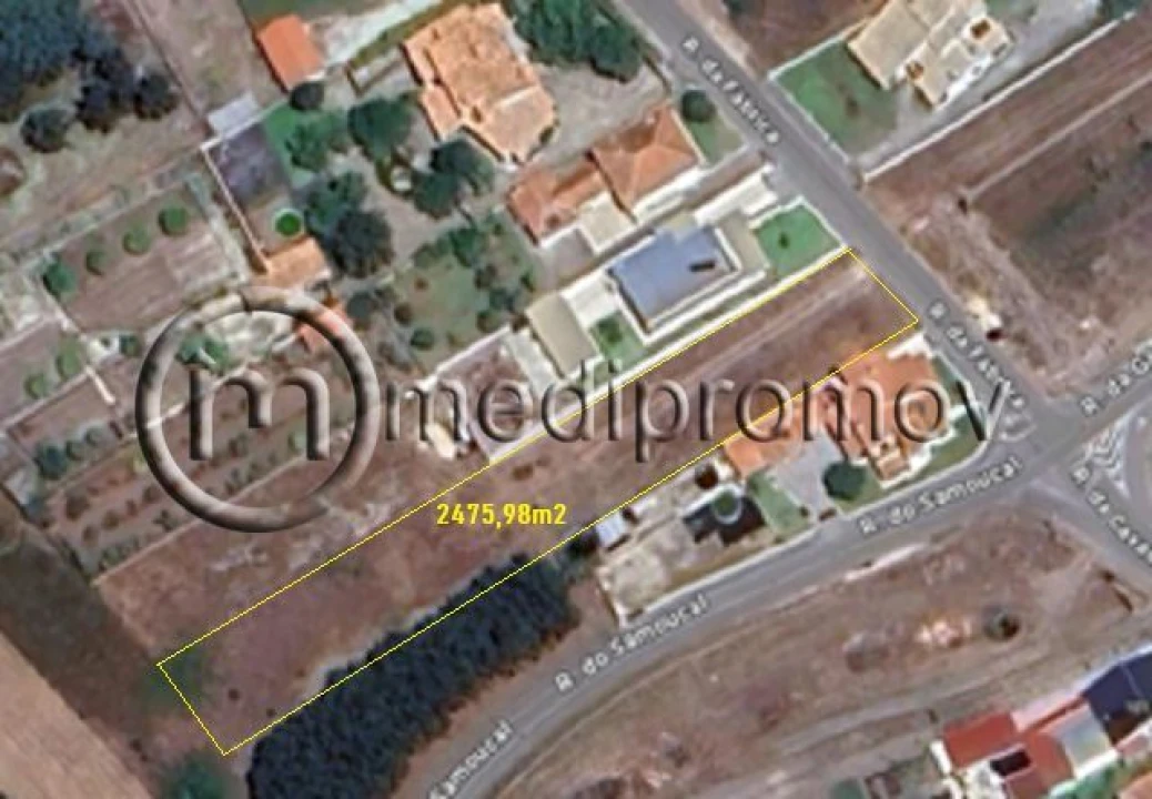 Terreno para Venda em Mira Foto 1