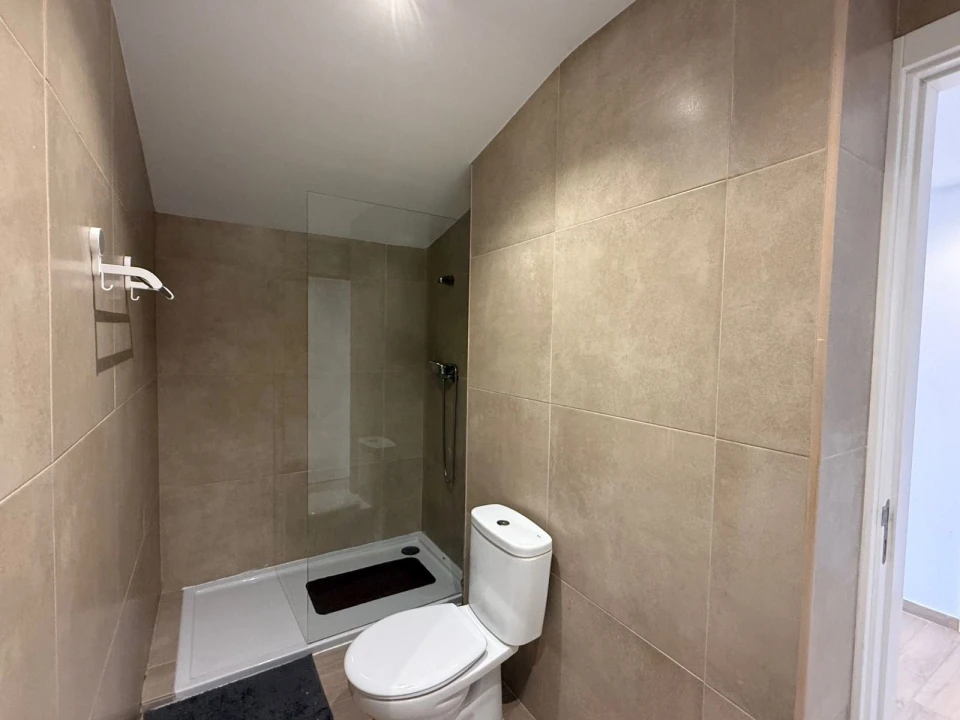 Apartamento T2 para Venda em Queluz e Belas Foto 5