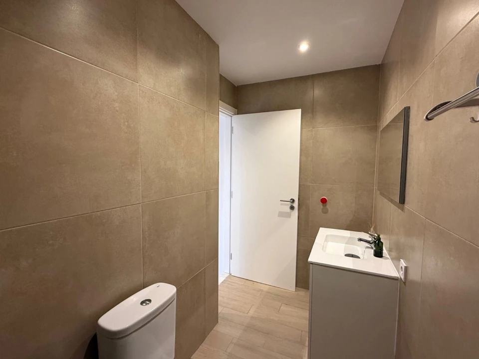 Apartamento T2 para Venda em Queluz e Belas Foto 6