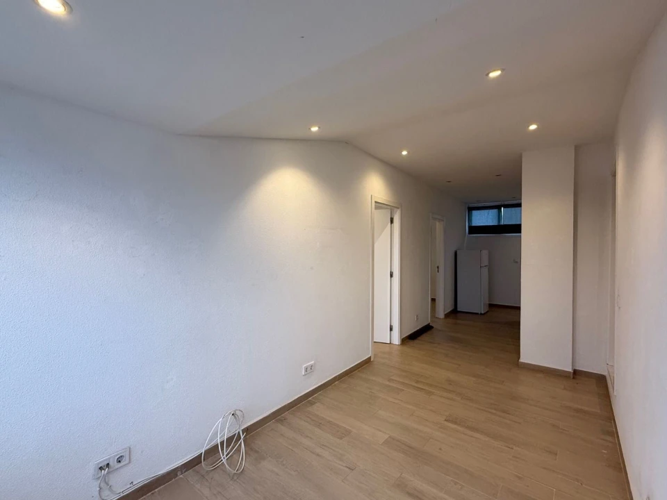 Apartamento T2 para Venda em Queluz e Belas Foto 9