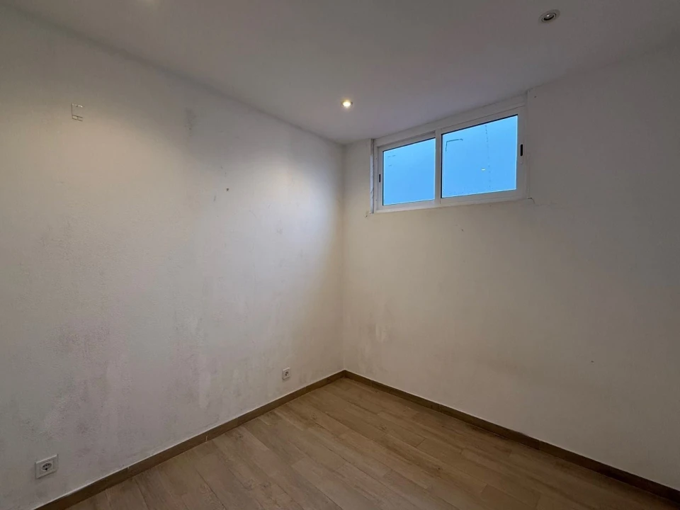Apartamento T2 para Venda em Queluz e Belas Foto 13