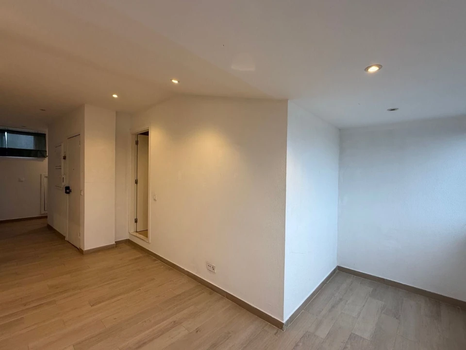 Apartamento T2 para Venda em Queluz e Belas Foto 20