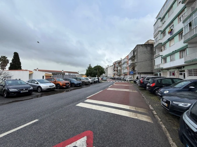 Apartamento T2 para Venda em Queluz e Belas Foto 19