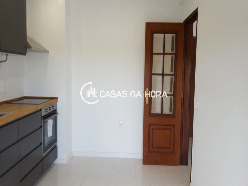 Apartamento T2 para Arrendamento em União das Freguesias de Setúbal Foto 5