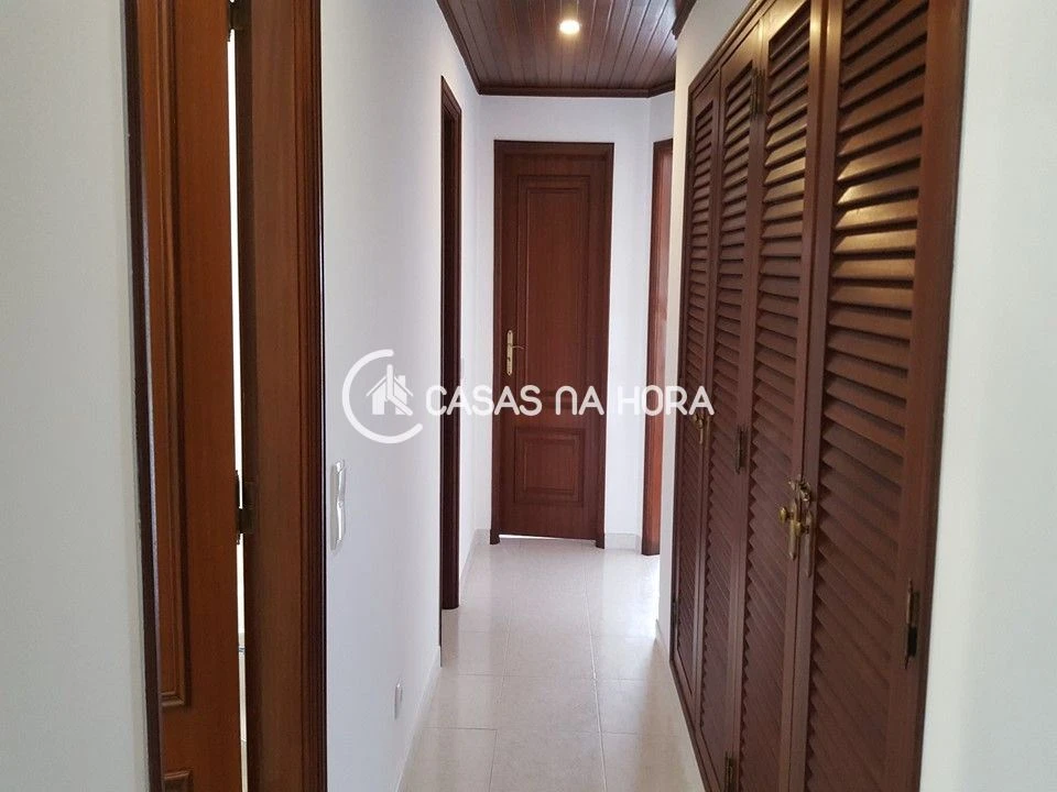 Apartamento T2 para Arrendamento em União das Freguesias de Setúbal Foto 13