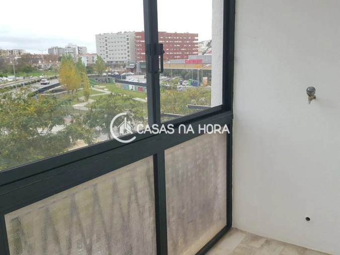 Apartamento T2 para Arrendamento em União das Freguesias de Setúbal Foto 2