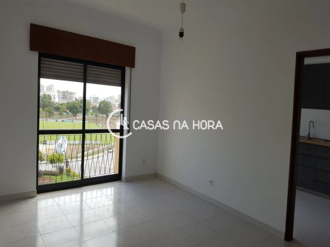 Apartamento T2 para Arrendamento em União das Freguesias de Setúbal Foto 10