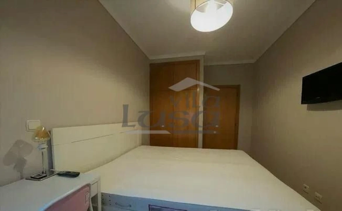 Apartamento T2 para Arrendamento em Fânzeres e São Pedro da Cova Foto 16