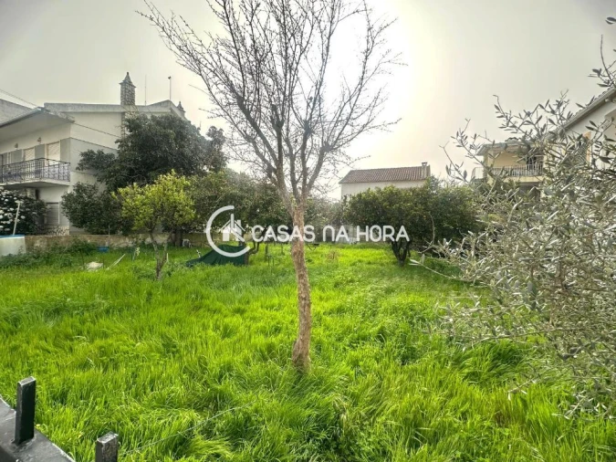 Terreno P/ Prédio para Venda em Quinta do Conde