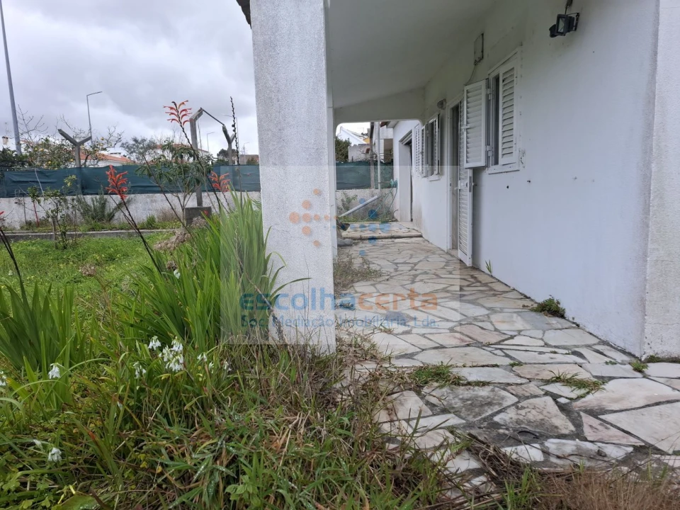 Moradia T3 para Venda em Sesimbra (Castelo) Foto 5