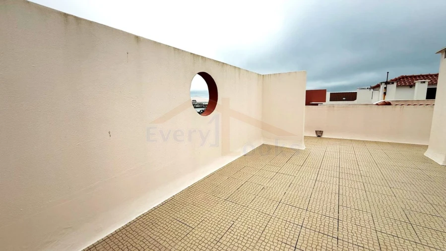 Apartamento T1 para Venda em Peniche Foto 30