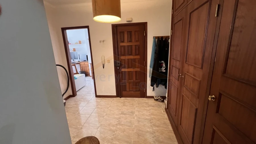 Apartamento T1 para Venda em Peniche Foto 6
