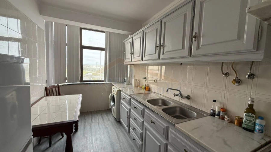 Apartamento T1 para Venda em Peniche