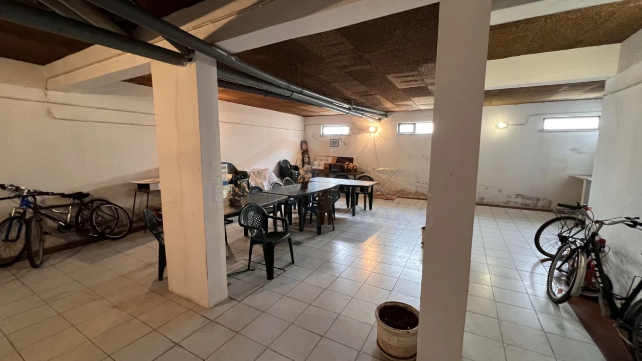 Apartamento T1 para Venda em Peniche Foto 27