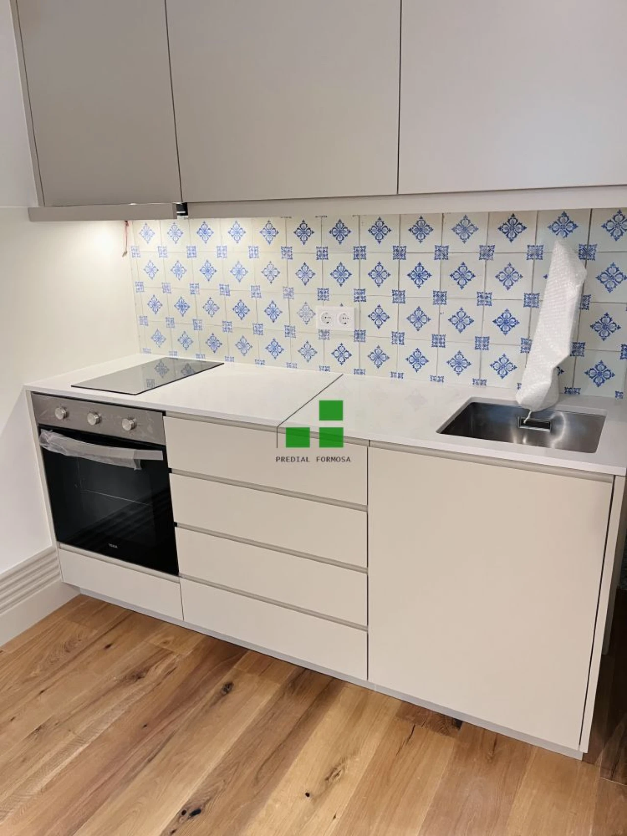 Apartamento T0 para Venda em Cedofeita, Santo Ildefonso, Sé, Miragaia, São Nicolau e Vitória Foto 5