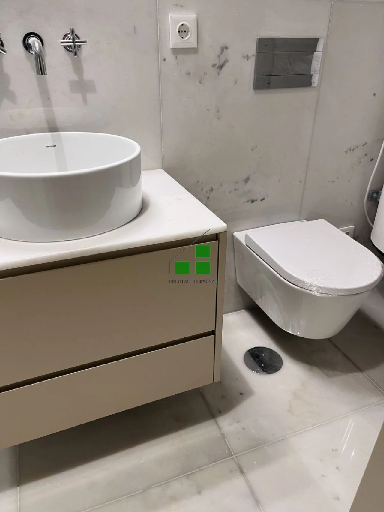 Apartamento T0 para Venda em Cedofeita, Santo Ildefonso, Sé, Miragaia, São Nicolau e Vitória Foto 7