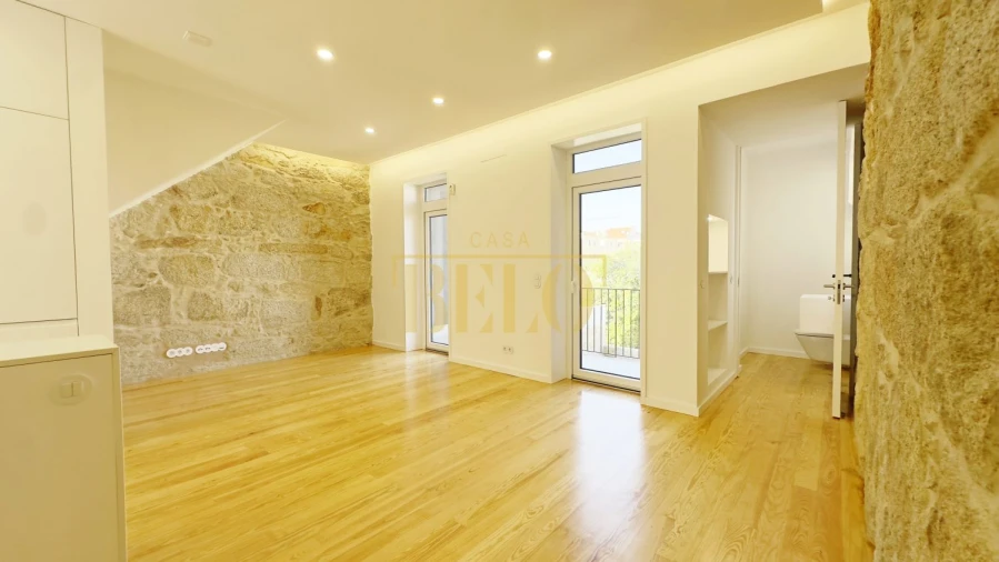 Apartamento T2 para Venda em Cedofeita, Santo Ildefonso, Sé, Miragaia, São Nicolau e Vitória Foto 7