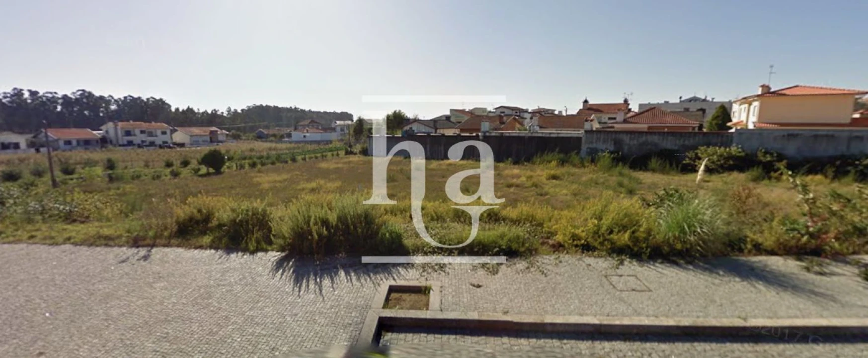 Terreno para Venda em Castêlo da Maia Foto 4