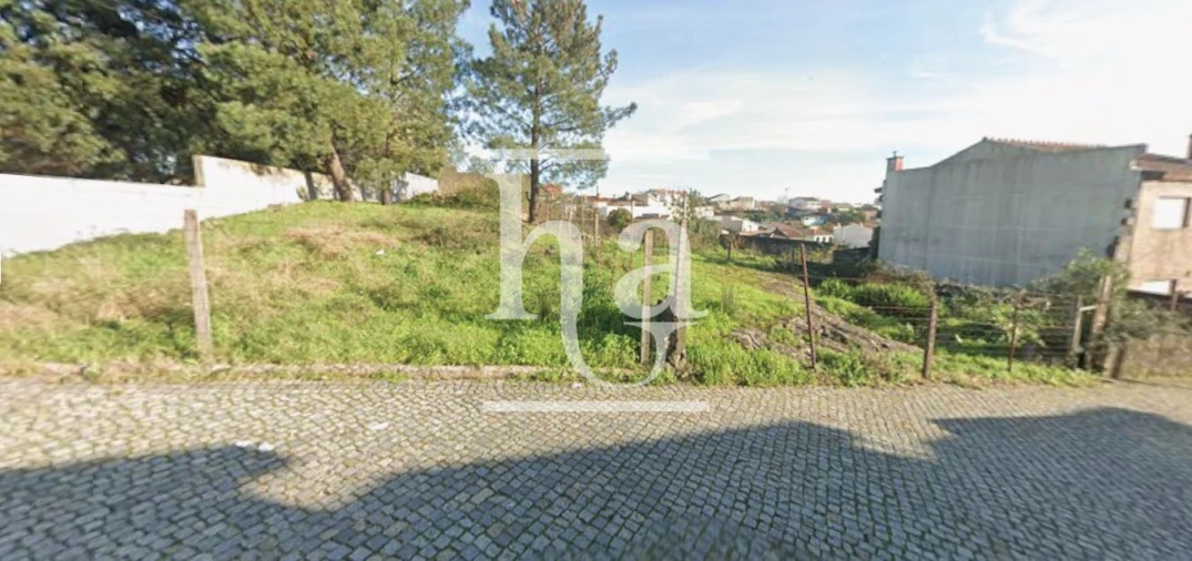Terreno para Venda em Pedrouços Foto 1